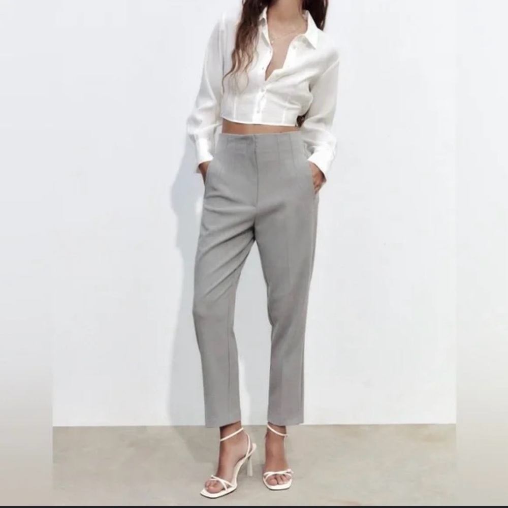 Zara Sophisticated Gray Cropped Pants A033